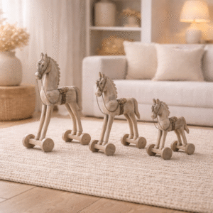 סוס על גלגלים לבן ווש