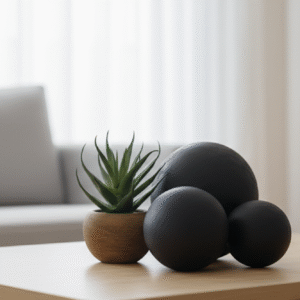 שלישיית כדורי דקורציה שחור